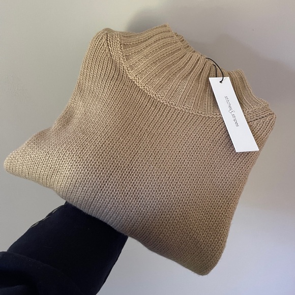 NWT Revolve x Stitches & Stripes Sola Faux Cashmere Turtleneck in Mink - Picture 2 of 3